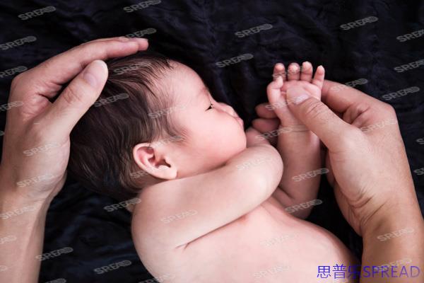 冻卵复苏率95%？澳洲技术真能把“生育时钟”拨慢十年吗？…闺蜜悄悄塞给我的小纸条，原来藏了这个秘密